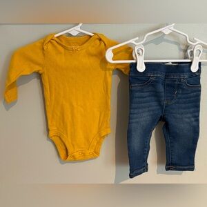 3M- Yellow Baby Bodysuit and Blue Levi’s Jeans Set